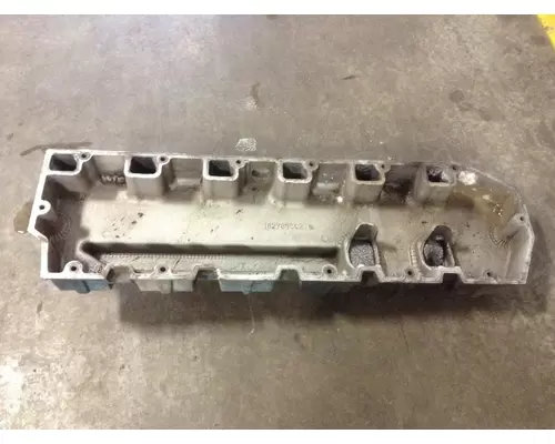INTERNATIONAL DT 530E Engine Valve Cover