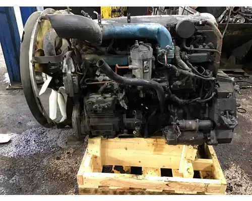 INTERNATIONAL DT 570 Engine Assembly