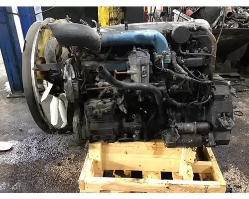 INTERNATIONAL DT 570 Engine Assembly