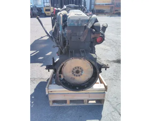 INTERNATIONAL DT-HT570 EPA 04 ENGINE ASSEMBLY