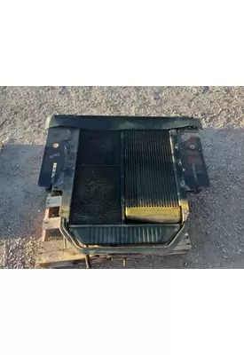 INTERNATIONAL DT360 Radiator