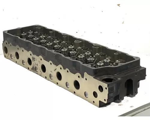 INTERNATIONAL DT466 EGR Cylinder Head