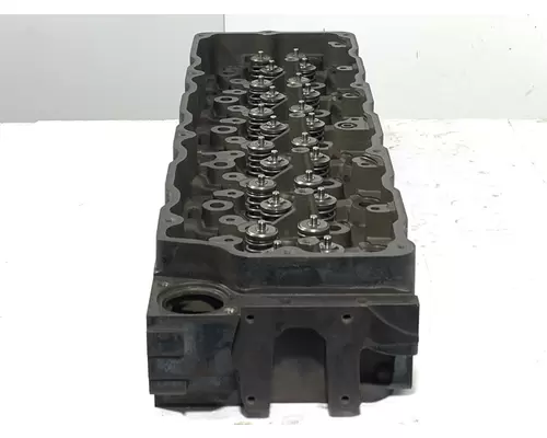 INTERNATIONAL DT466 EGR Cylinder Head