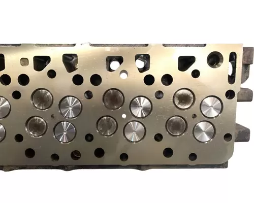INTERNATIONAL DT466 EGR Cylinder Head