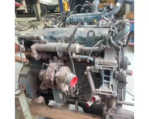 INTERNATIONAL DT466 EGR Engine Assembly