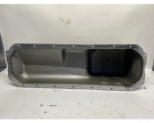 INTERNATIONAL DT466 EGR Oil Pan