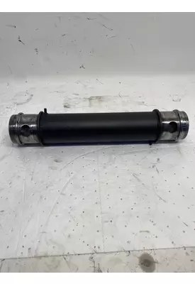 INTERNATIONAL DT466 Mechanical Engine Oil Cooler