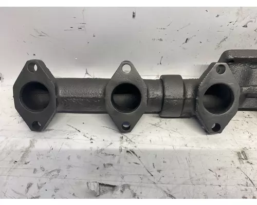 INTERNATIONAL DT466 Mechanical Exhaust Manifold