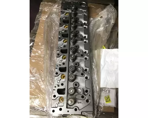 INTERNATIONAL DT466 NGD-P (MECH) CYLINDER HEAD