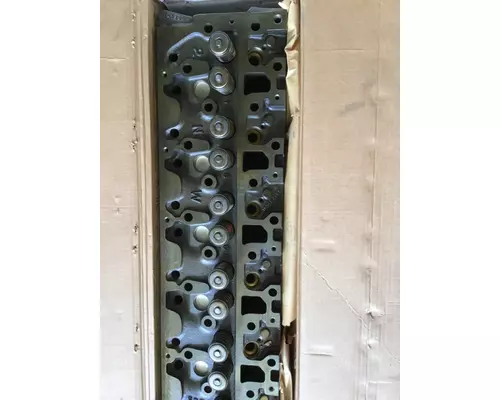 INTERNATIONAL DT466 NGD-P (MECH) CYLINDER HEAD