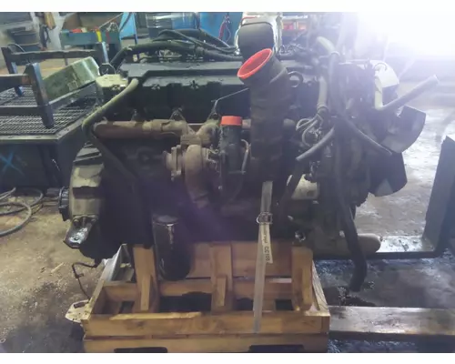 INTERNATIONAL DT466 NGD-P (MECH) ENGINE ASSEMBLY