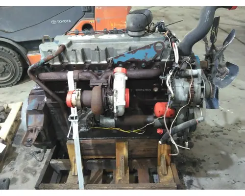 INTERNATIONAL DT466 NGD-P (MECH) ENGINE ASSEMBLY