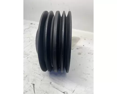 INTERNATIONAL DT466B Engine Pulley