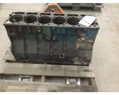 INTERNATIONAL DT466E   CYLINDER BLOCK