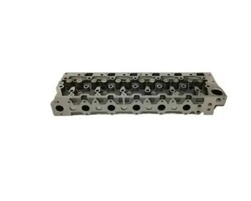 INTERNATIONAL DT466E   CYLINDER HEAD