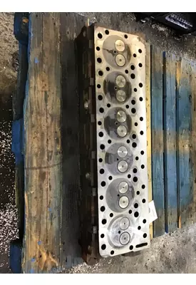 INTERNATIONAL DT466E   CYLINDER HEAD