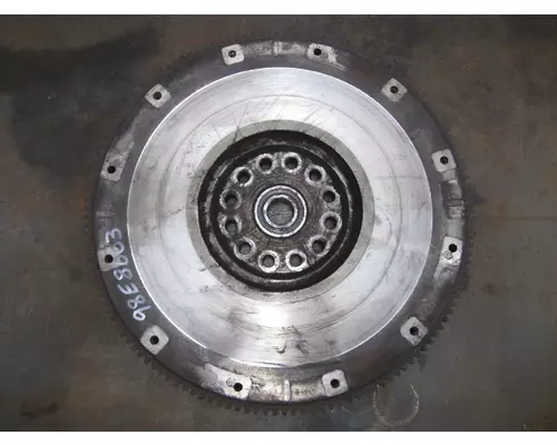 INTERNATIONAL DT466E   FLYWHEEL