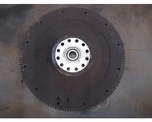 INTERNATIONAL DT466E   FLYWHEEL