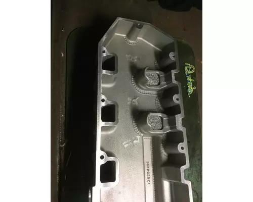 INTERNATIONAL DT466E   Valve Cover