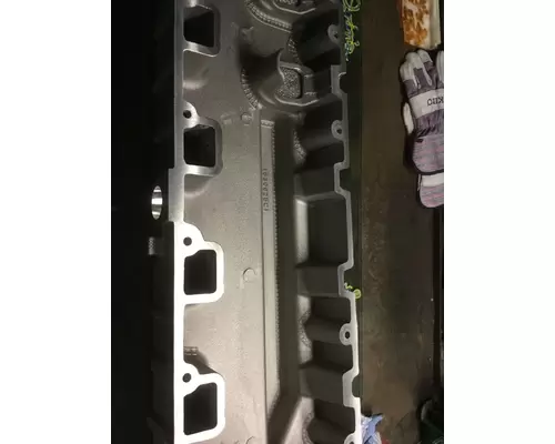 INTERNATIONAL DT466E   Valve Cover