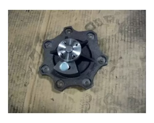 INTERNATIONAL DT466E   WATER PUMP