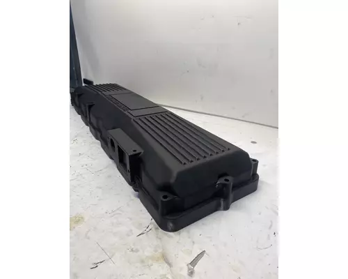 INTERNATIONAL DT466E EGR Valve Cover