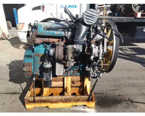 INTERNATIONAL DT466E EPA 04 ENGINE ASSEMBLY