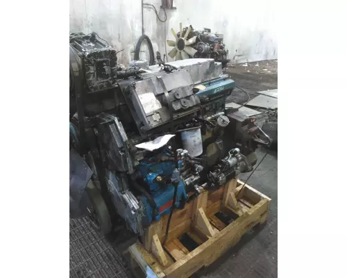 INTERNATIONAL DT466E EPA 96 ENGINE ASSEMBLY