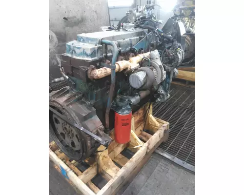 INTERNATIONAL DT466E EPA 96 ENGINE ASSEMBLY