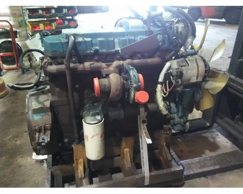 INTERNATIONAL DT466E EPA 96 ENGINE ASSEMBLY