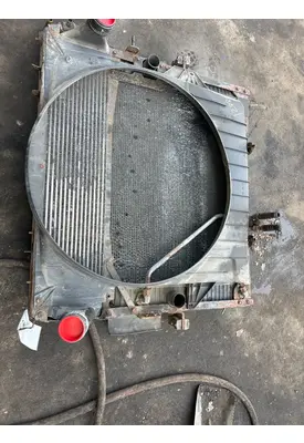 INTERNATIONAL DT466E Maxxforce Radiator