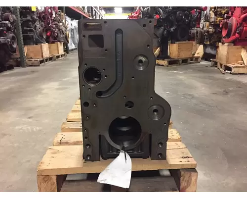 INTERNATIONAL DT466E Cylinder Block