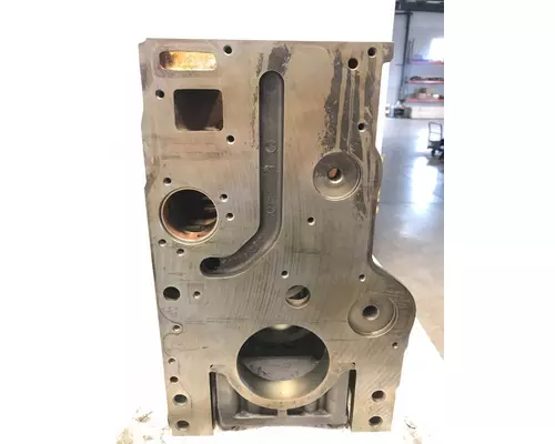 INTERNATIONAL DT466E Cylinder Block
