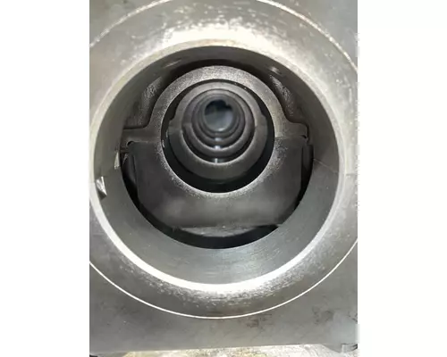 INTERNATIONAL DT466E Cylinder Block