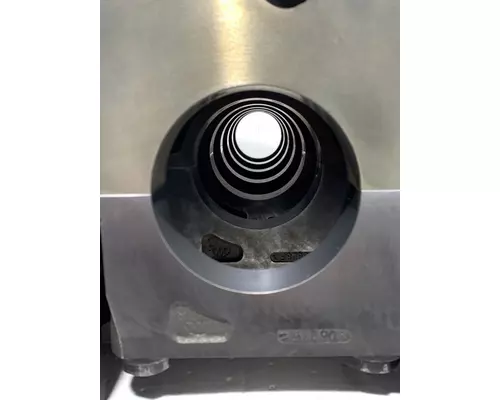 INTERNATIONAL DT466E Cylinder Block