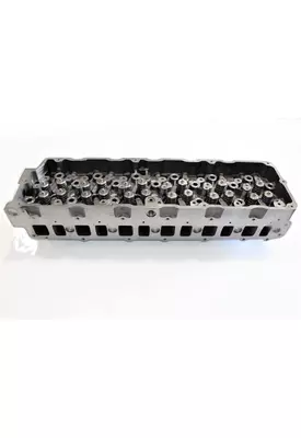 INTERNATIONAL DT466E Cylinder Head
