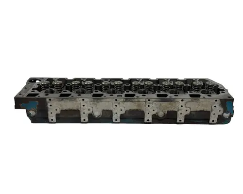 INTERNATIONAL DT466E Cylinder Head