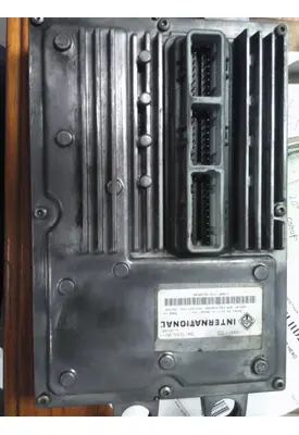 INTERNATIONAL DT466E ENGINE CONTROL MODULE (ECM)