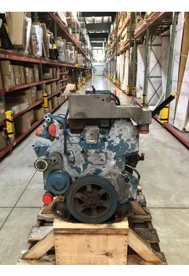 INTERNATIONAL DT466E Engine Assembly