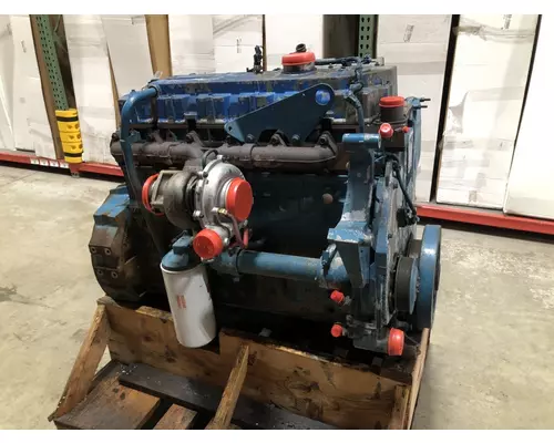 INTERNATIONAL DT466E Engine Assembly