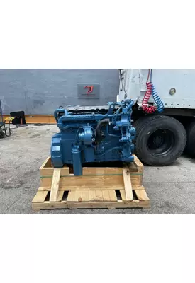 INTERNATIONAL DT466E Engine Assembly