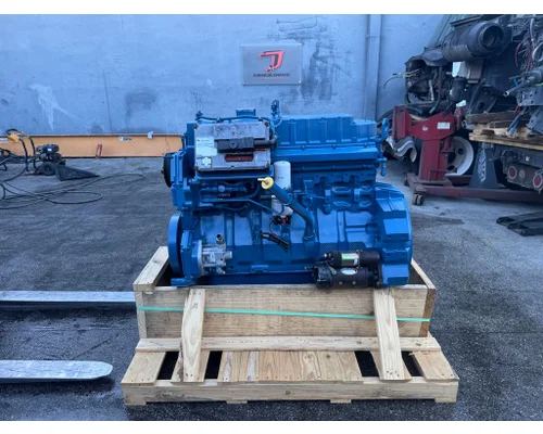 INTERNATIONAL DT466E Engine Assembly