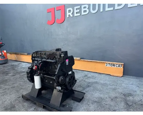 INTERNATIONAL DT466E Engine Assembly