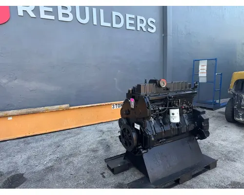 INTERNATIONAL DT466E Engine Assembly