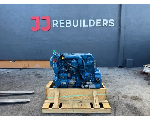 INTERNATIONAL DT466E Engine Assembly