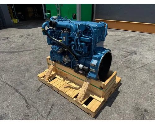 INTERNATIONAL DT466E Engine Assembly