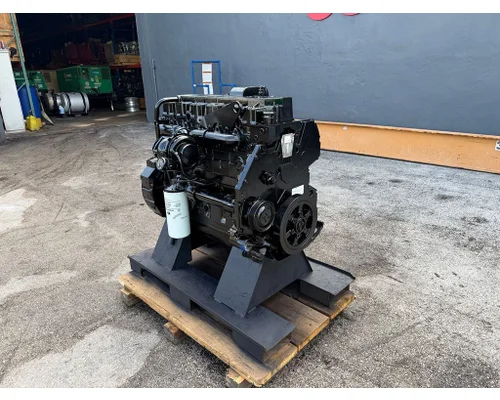 INTERNATIONAL DT466E Engine Assembly