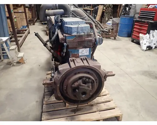 INTERNATIONAL DT466E Engine Assembly