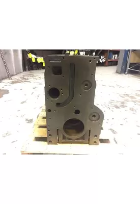 INTERNATIONAL DT466E Engine Block