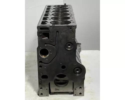 INTERNATIONAL DT466E Engine Block